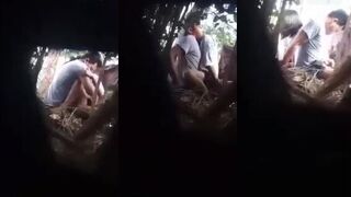 စော်လေးစိတ်လွှတ်ပြီအပေါ်က-တ-က်-ကြ-မ်-တာ ချောင်းရိုက်